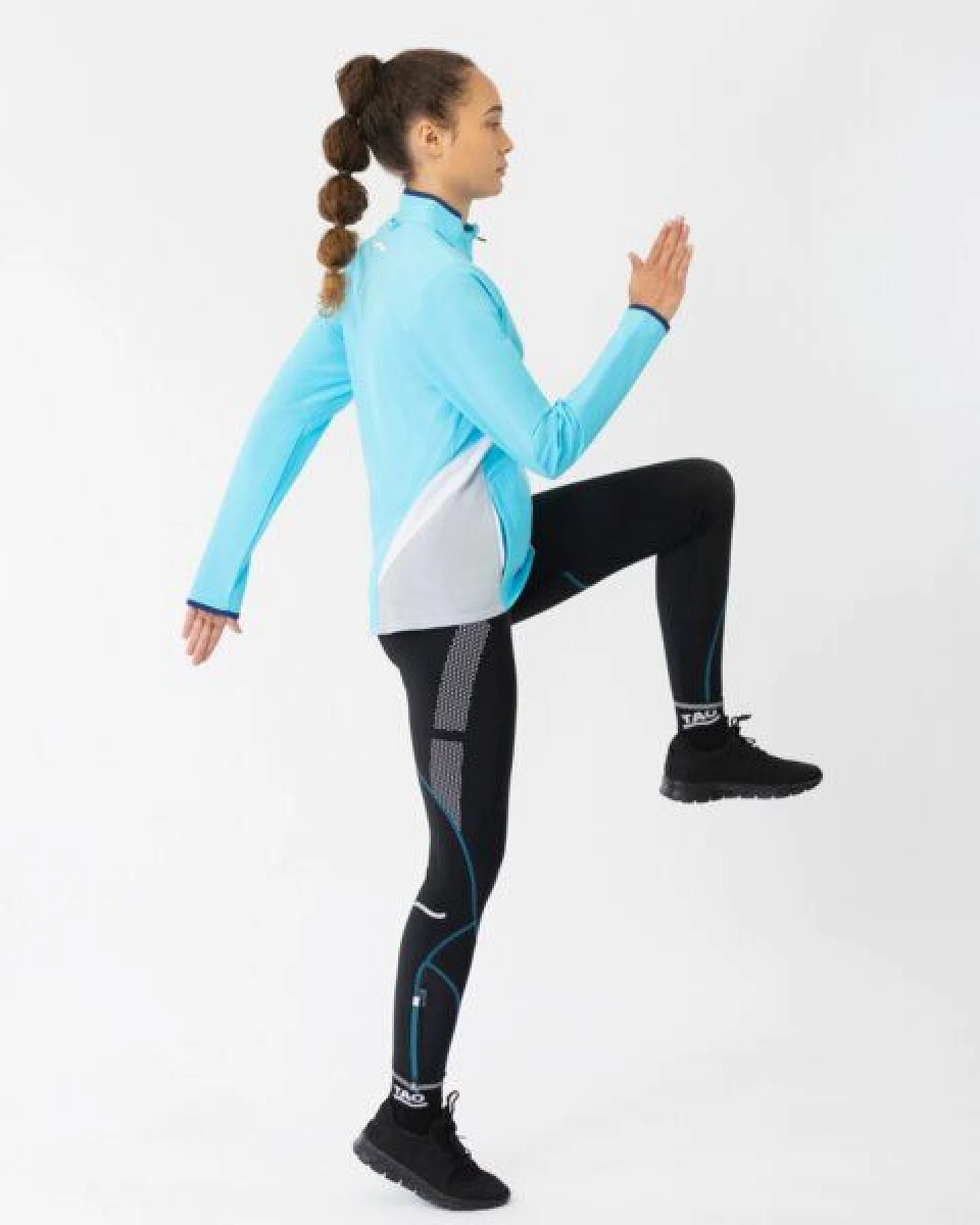 TAO Sportswear Atmungsaktive Damen Laufjacke Arista mit UV-Schutz – Ansicht 4
