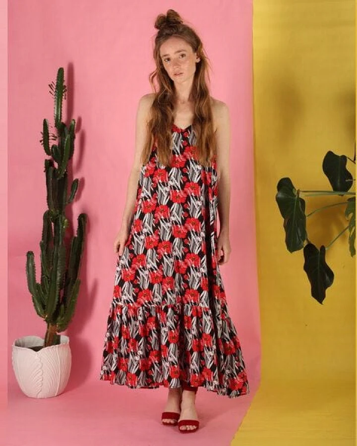 ManduTrap Volantkleid Saram mit Blumenmuster
