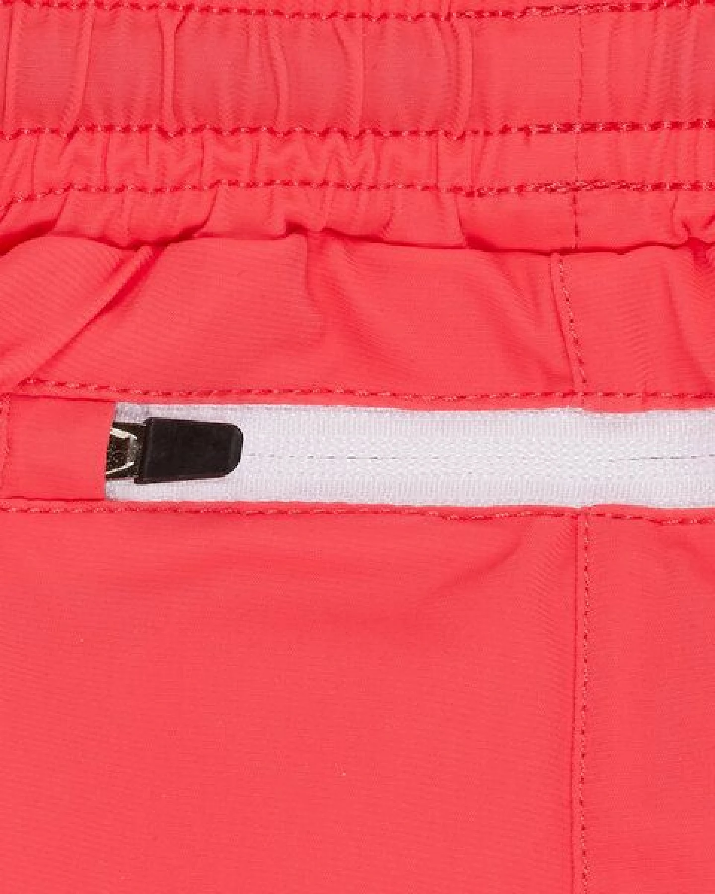 TAO Sportswear Lockere Damen Laufshort Katara mit Reißverschlusstasche – Ansicht 3