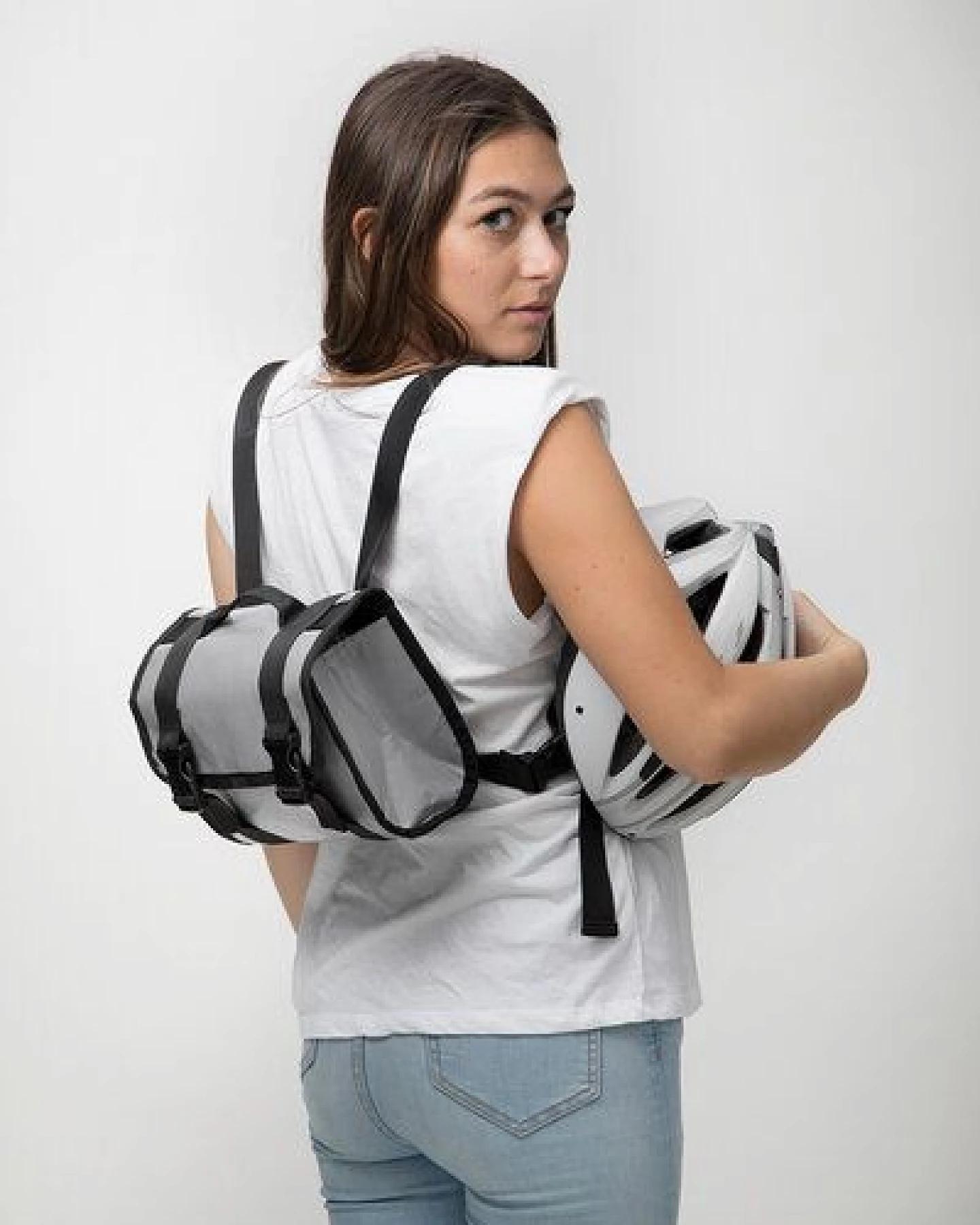 Smateria IKI vegane handgefertigte Fahrradtasche recycelt- Satteltasche/ Umhängetasche – Ansicht 3