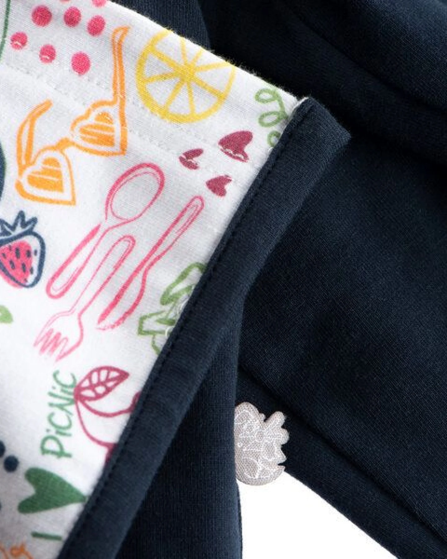 Marraine Kids Wendejacke aus Bio Baumwolle "Picnicday" – Ansicht 3