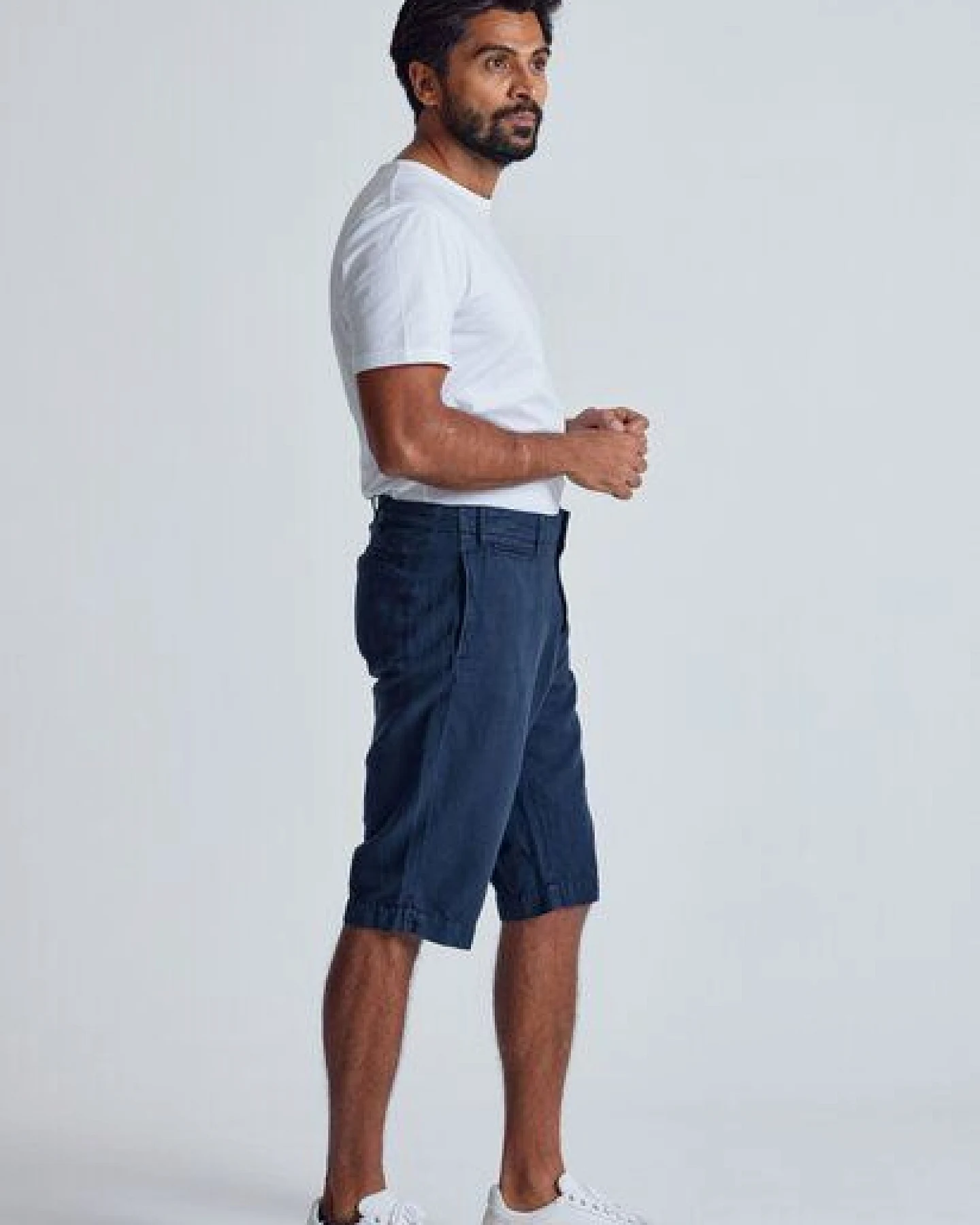 Flax and Loom Leinen Shorts Modell: Bird – Ansicht 2