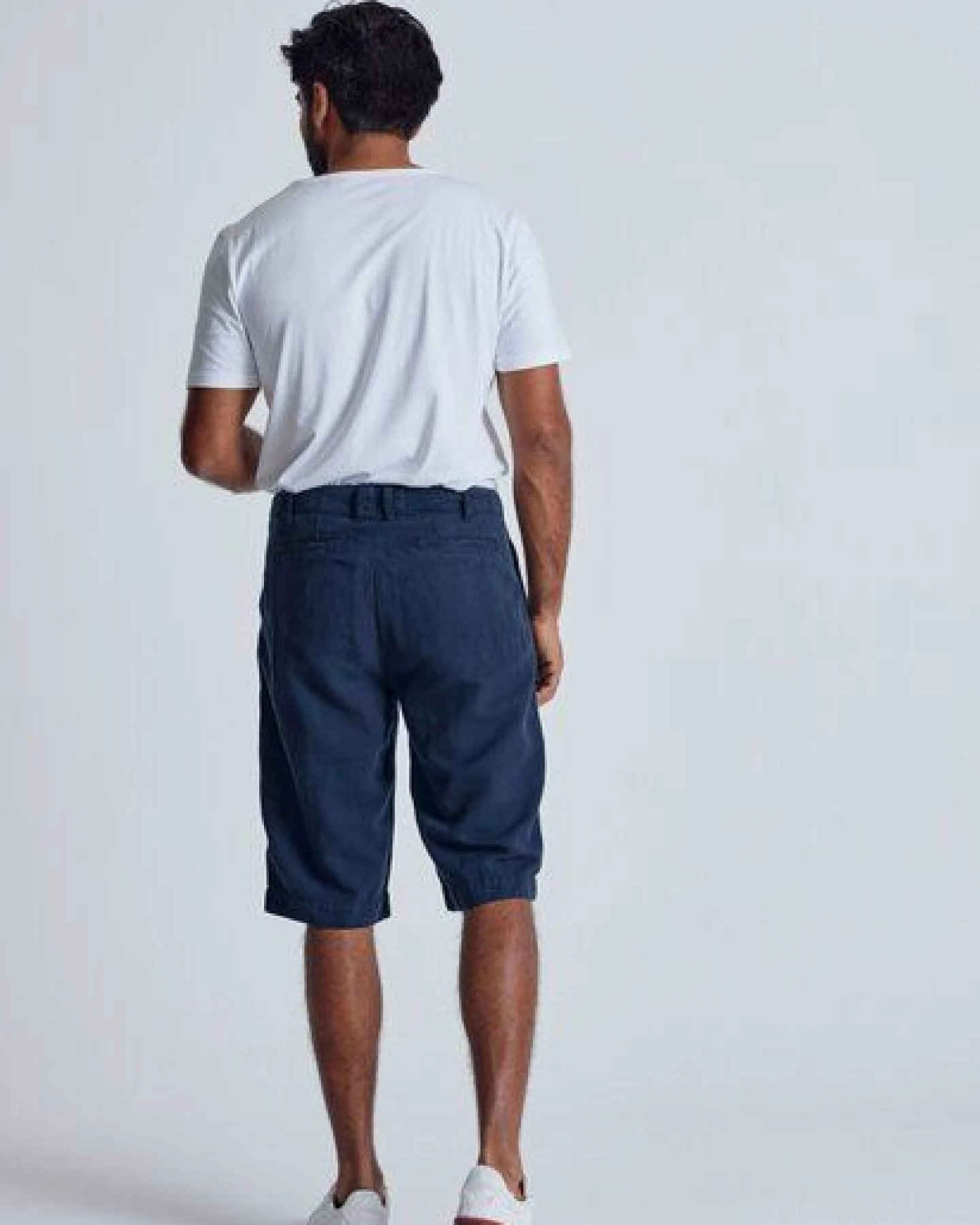 Flax and Loom Leinen Shorts Modell: Bird – Ansicht 3