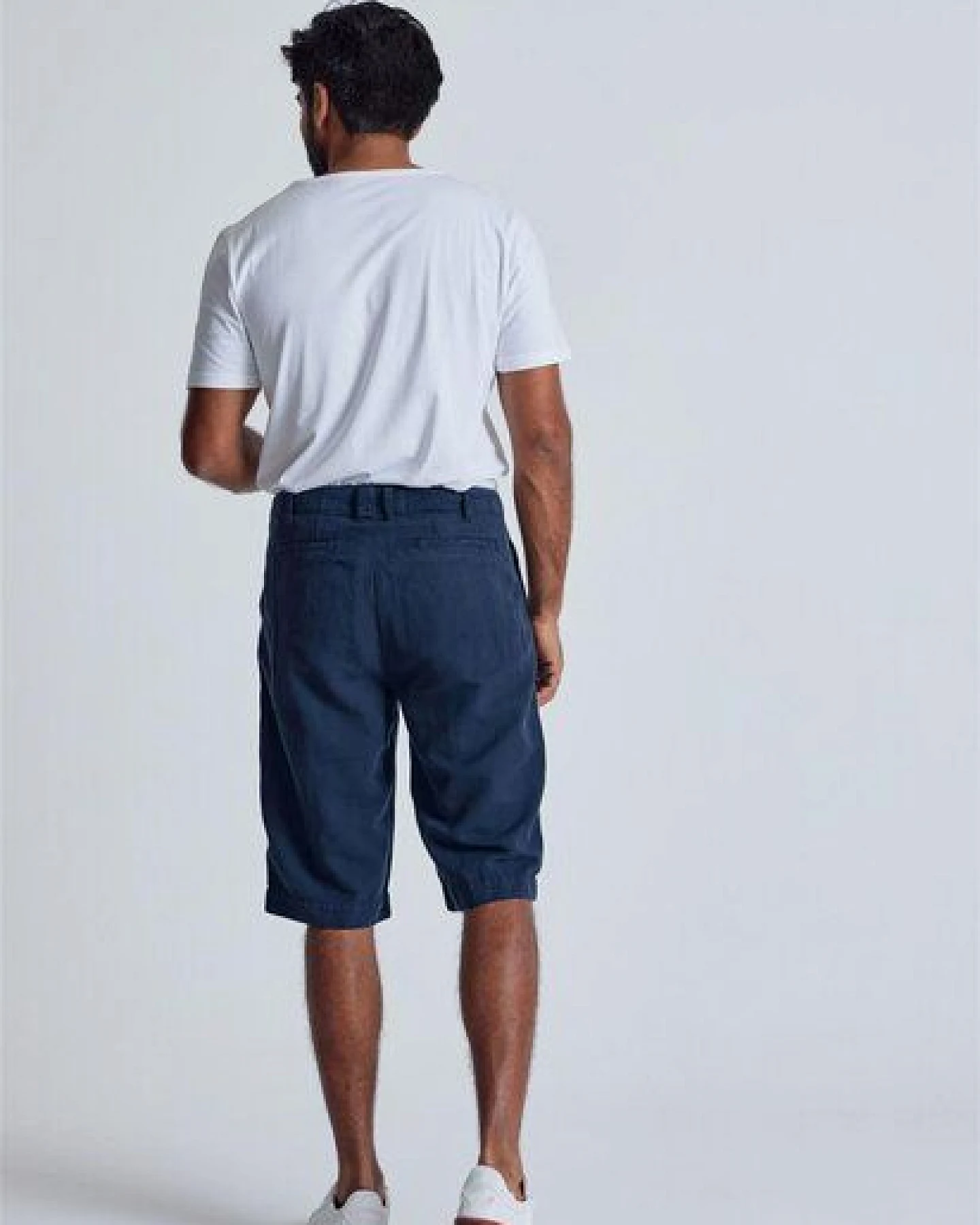 Flax and Loom Leinen Shorts Modell: Bird – Ansicht 3