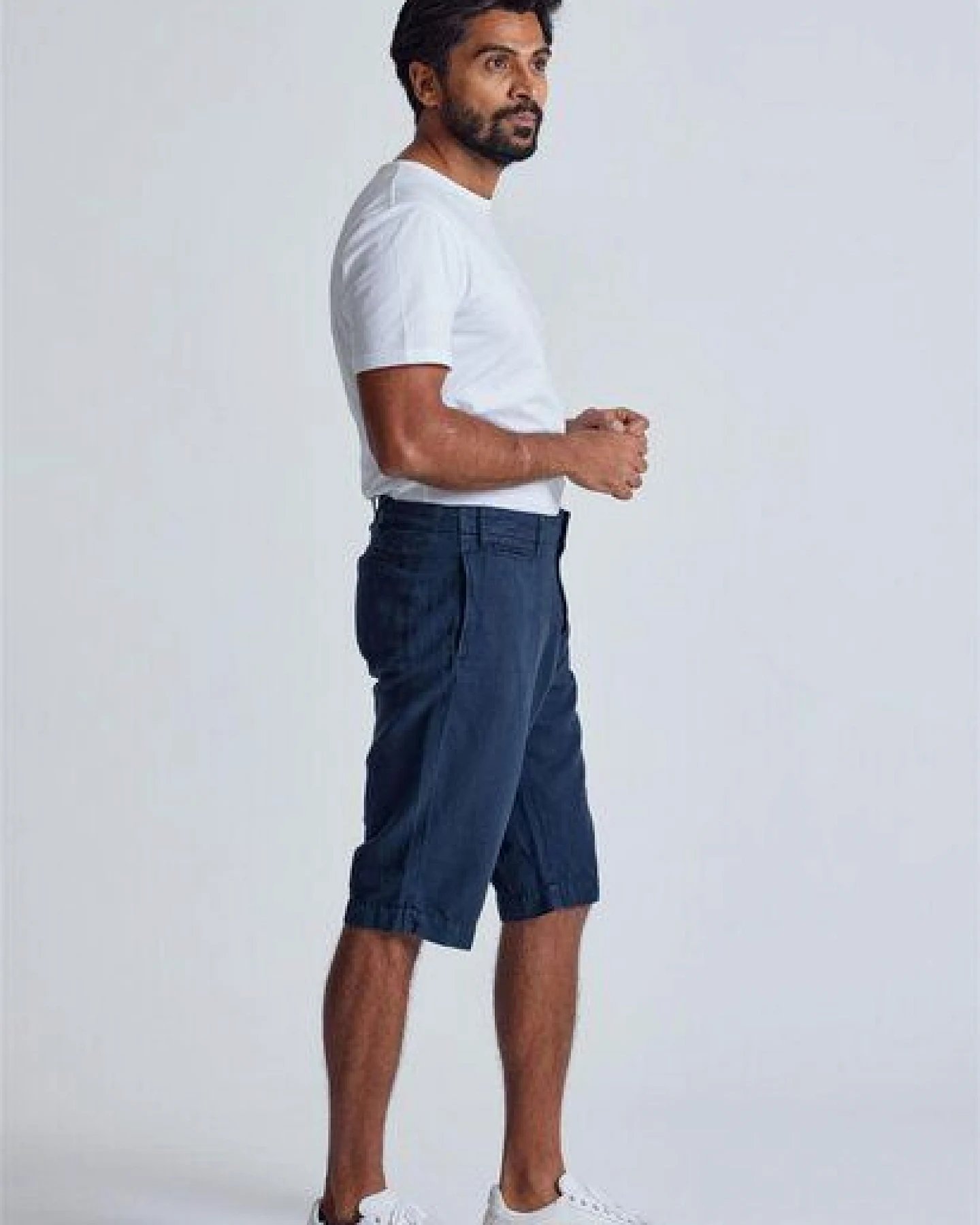 Flax and Loom Leinen Shorts Modell: Bird – Ansicht 2