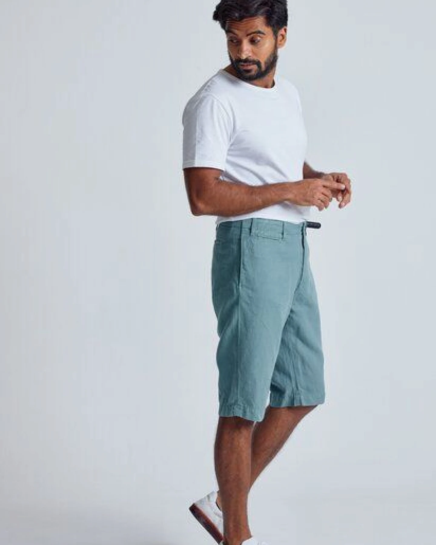 Flax and Loom Leinen Shorts Modell: Bird – Ansicht 2