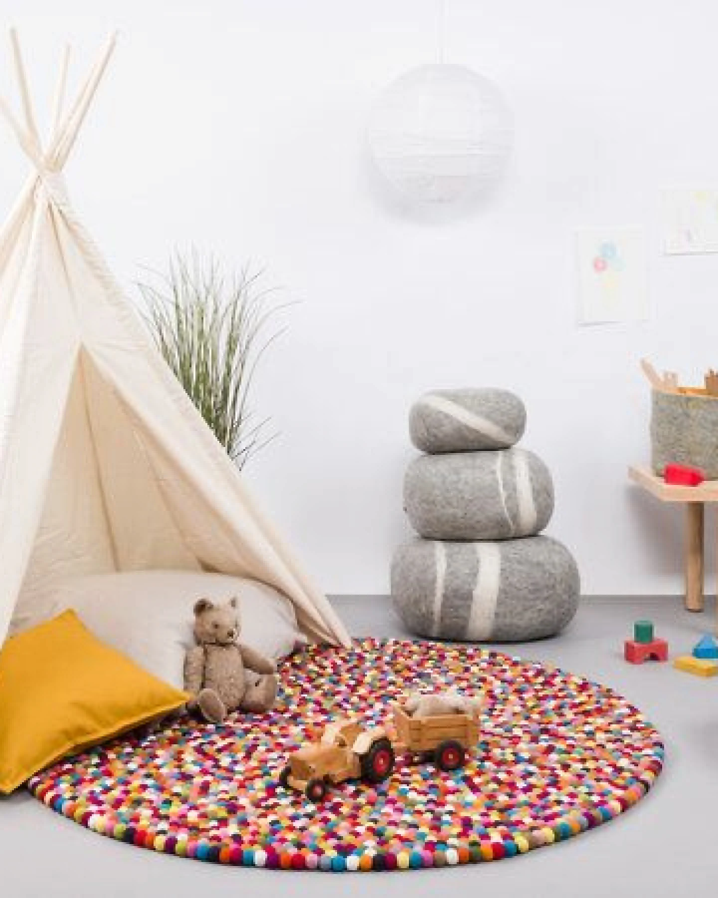 myfelt Filzkugelteppich rund, 100% Schurwolle – Ansicht 2