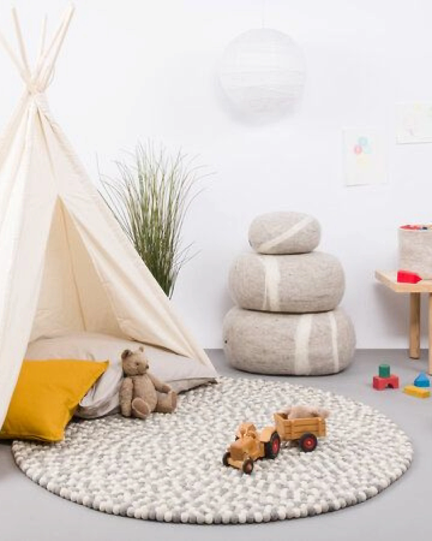 myfelt Filzkugelteppich rund, 100% Schurwolle – Ansicht 2