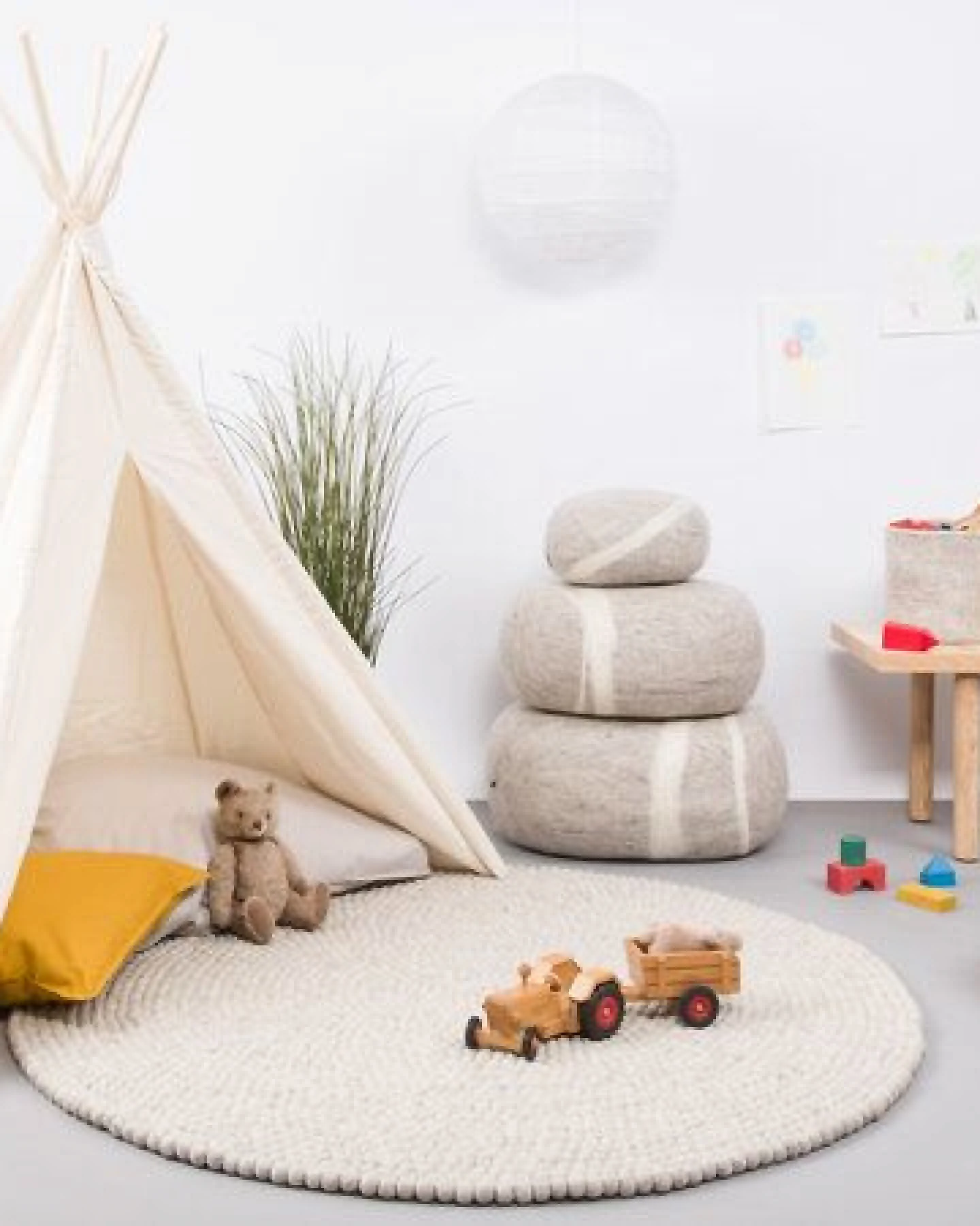 myfelt Filzkugelteppich rund, 100% Schurwolle – Ansicht 2