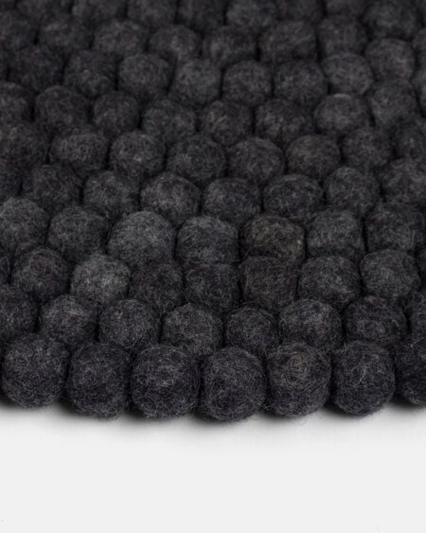 myfelt Filzkugelteppich rund, 100% Schurwolle – Ansicht 4