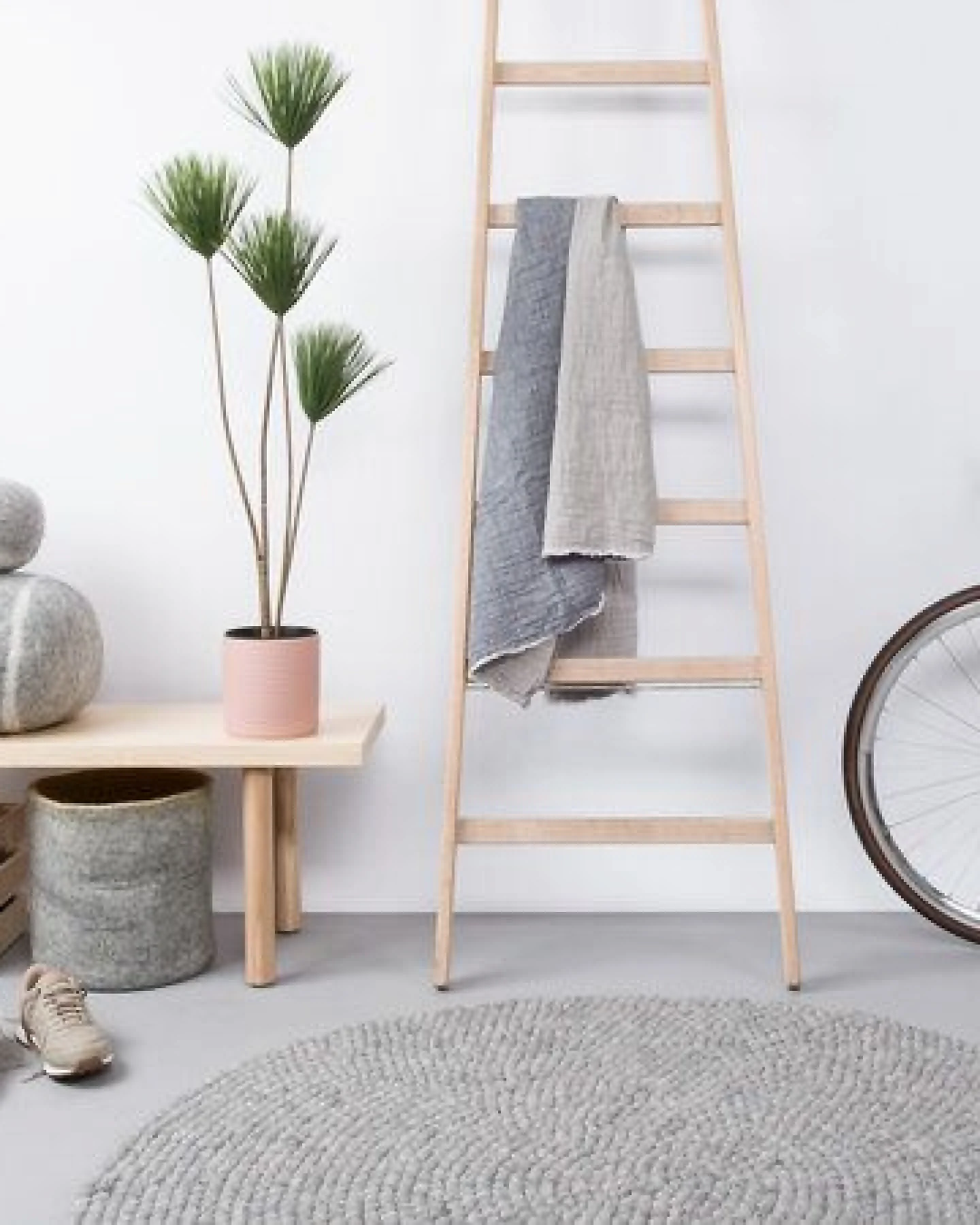 myfelt Filzkugelteppich rund, 100% Schurwolle – Ansicht 2