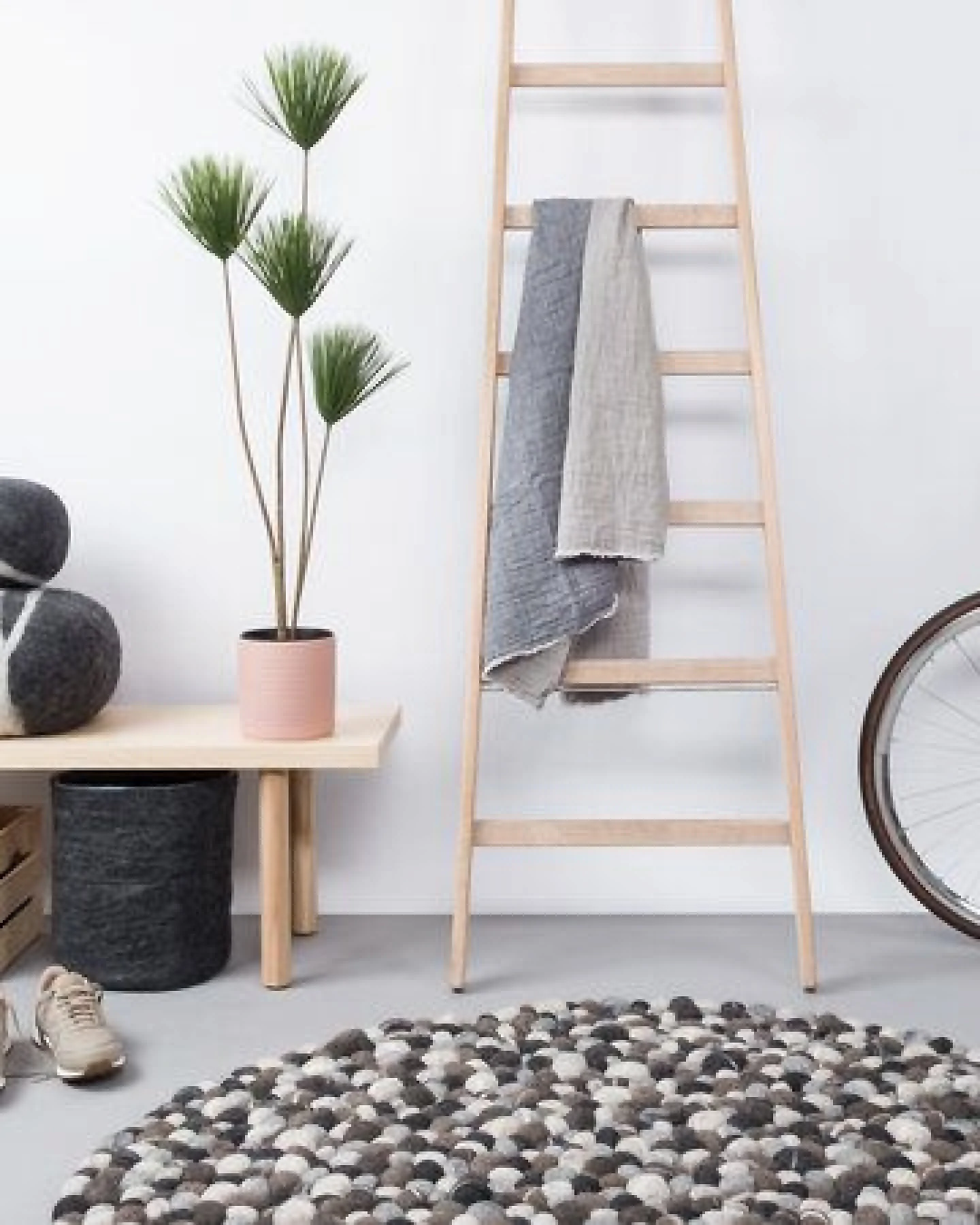 myfelt Filzkugelteppich rund, 100% Schurwolle – Ansicht 2