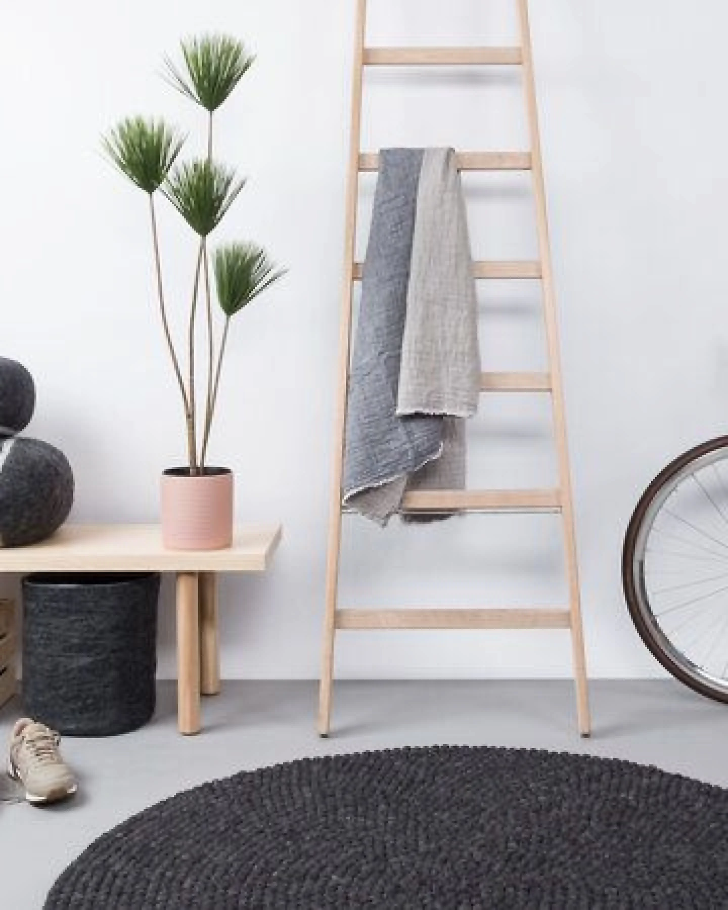 myfelt Filzkugelteppich rund, 100% Schurwolle – Ansicht 2