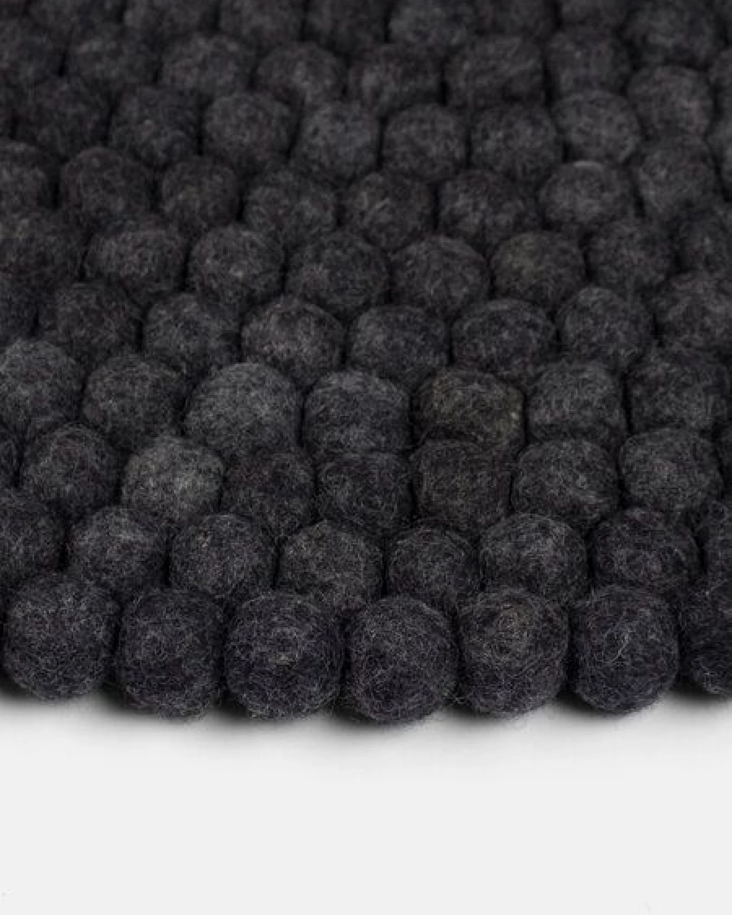 myfelt Filzkugelteppich rund, 100% Schurwolle – Ansicht 4