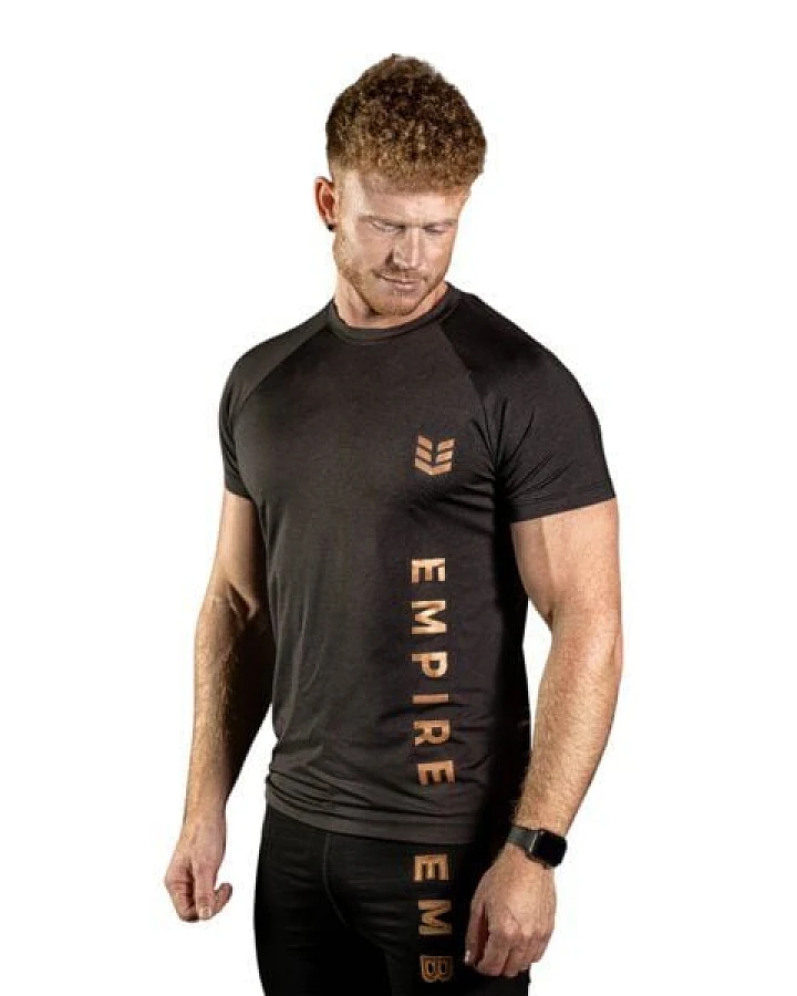 Empire Embodied Sportswear Recyceltes T-Shirt Training Funktionsshirt aus Polyester enganliegend Laufshirt