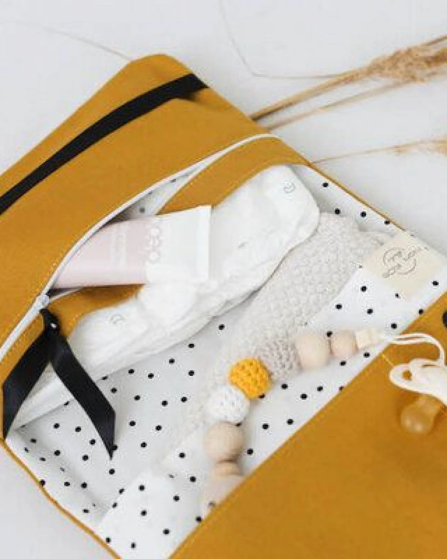 Wickeltasche *Windelclutch* in 3 Farben I NoniKids Berlin – Ansicht 2