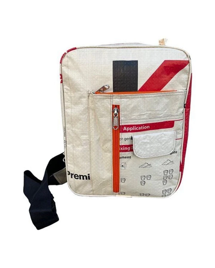 Beadbags CR01 Umhängetasche aus recycelten Zementsack