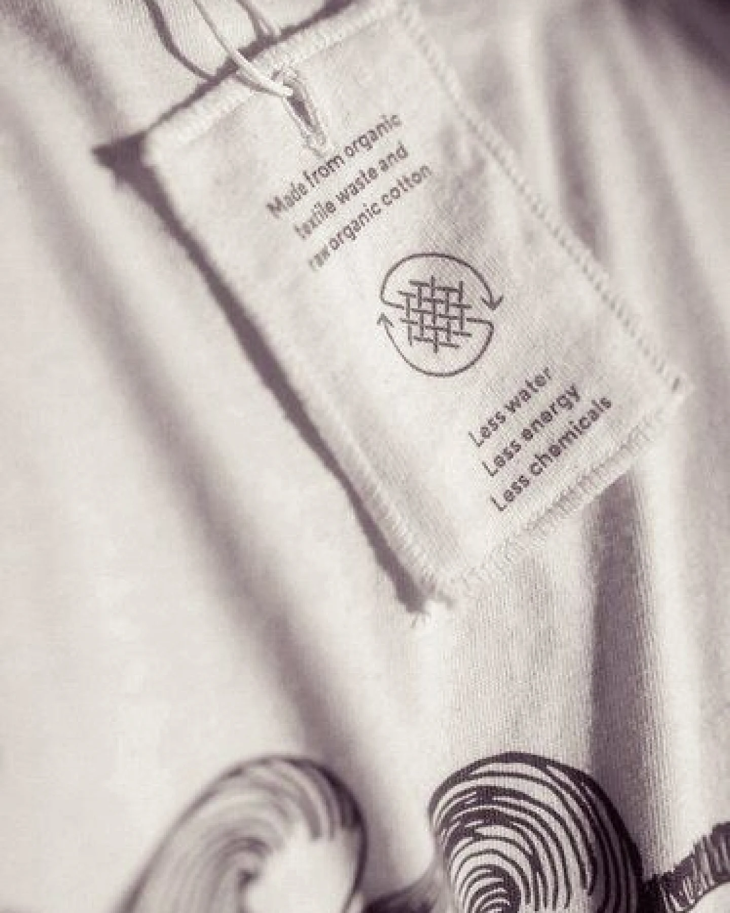 Kultgut Biofair - Artdesign - Recyceltes Bio- Baumwolle- off white / Salty but Sweet Shirt – Ansicht 4