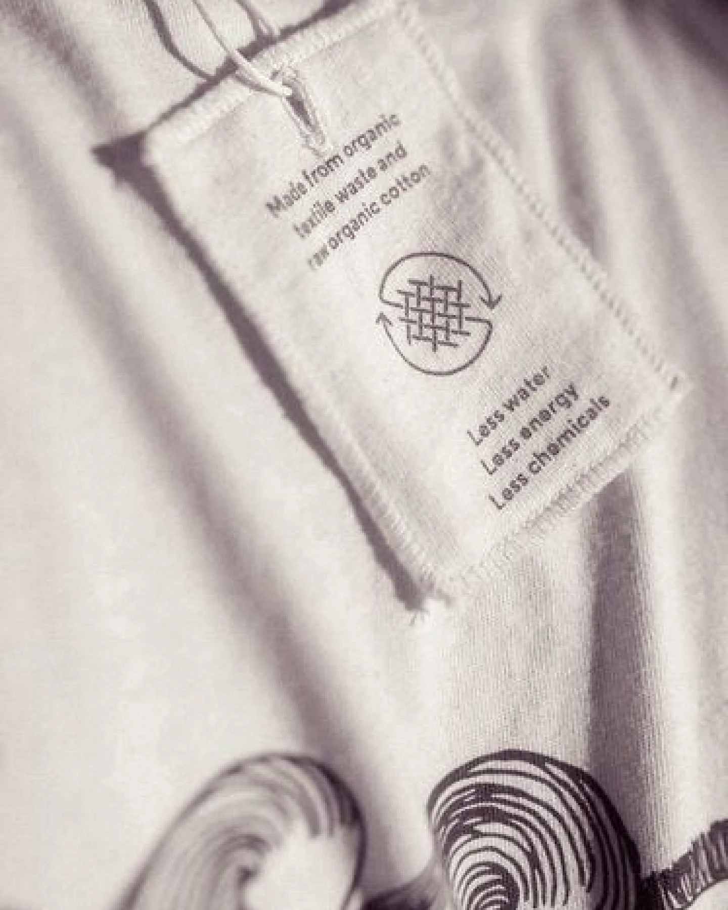 Kultgut Biofair - Artdesign - Recyceltes Bio- Baumwolle- off white / Salty but Sweet Shirt – Ansicht 4