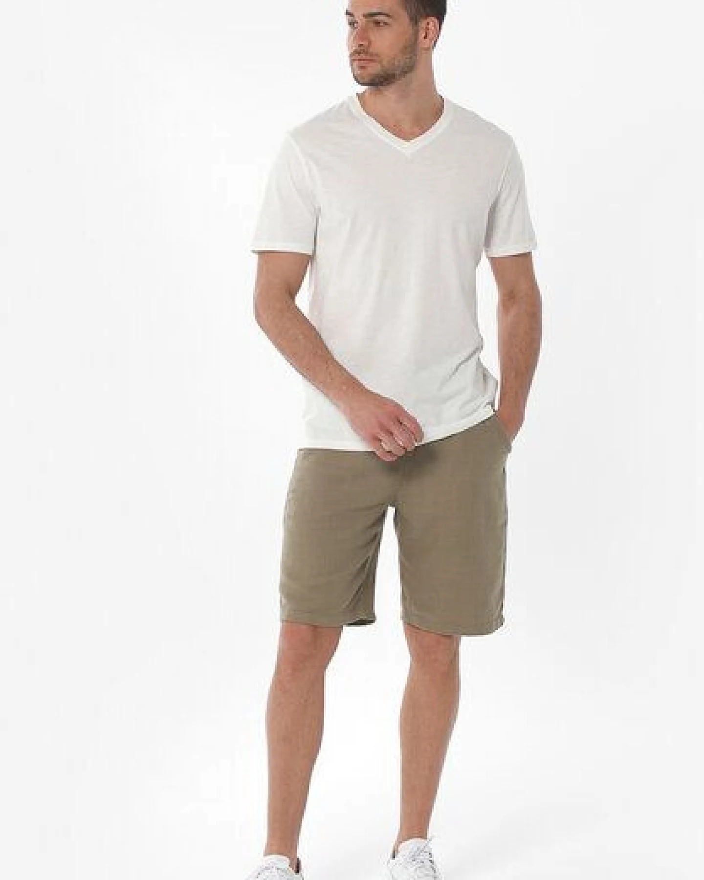 ORGANICATION Shorts aus Bio-Baumwolle und Leinen – Ansicht 2