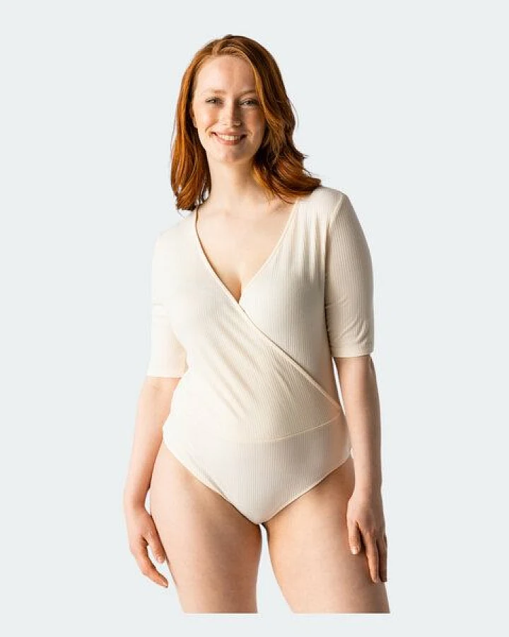 Les Lunes V-Ausschnitt Body Halbarm „Zoey“