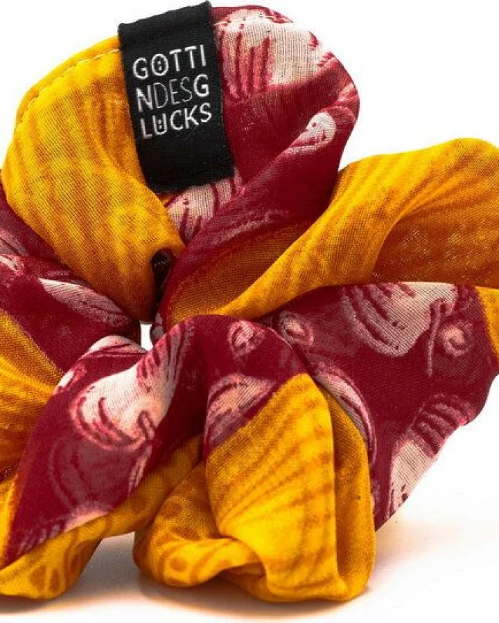 FAIR SQUARED Scrunchies, verschiedene Designs, Upcycling Haargummi mit Stoff bezogen
