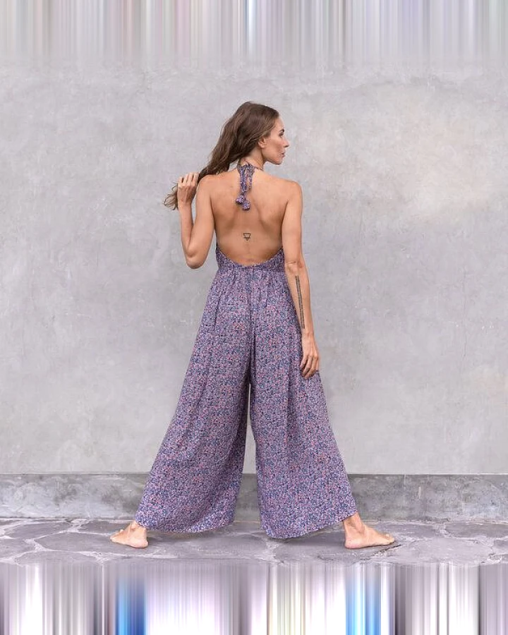 Jaya JASMINE JUMPSUIT BLUEFLOWERS - Damen - lockerer Jumpsuit - One Size