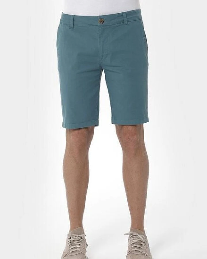 ORGANICATION Slim Chino-Shorts aus Bio-Baumwolle