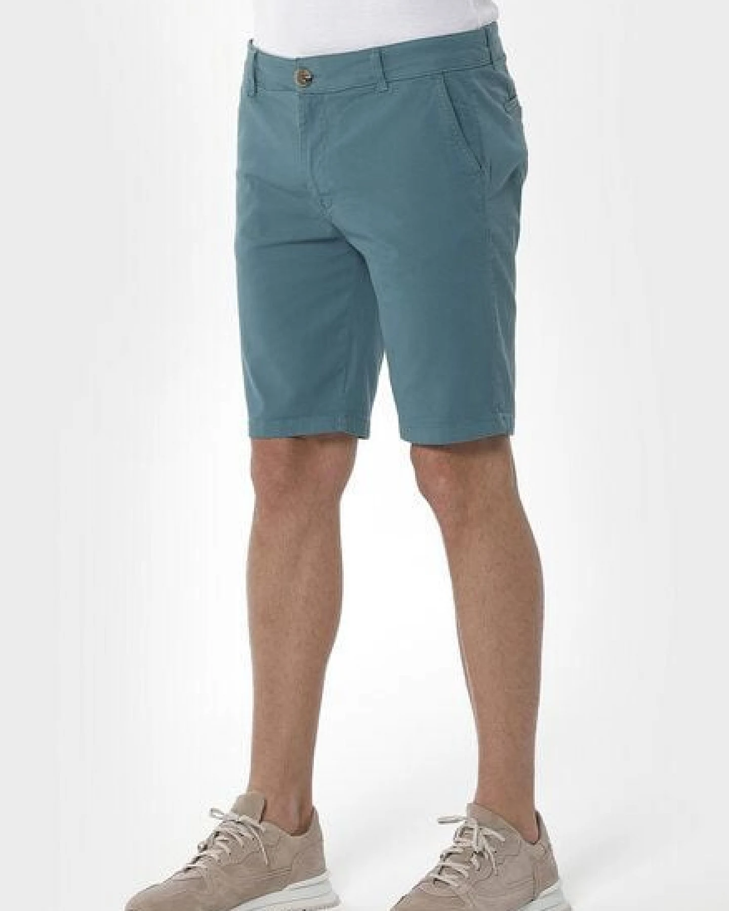 ORGANICATION Slim Chino-Shorts aus Bio-Baumwolle – Ansicht 3
