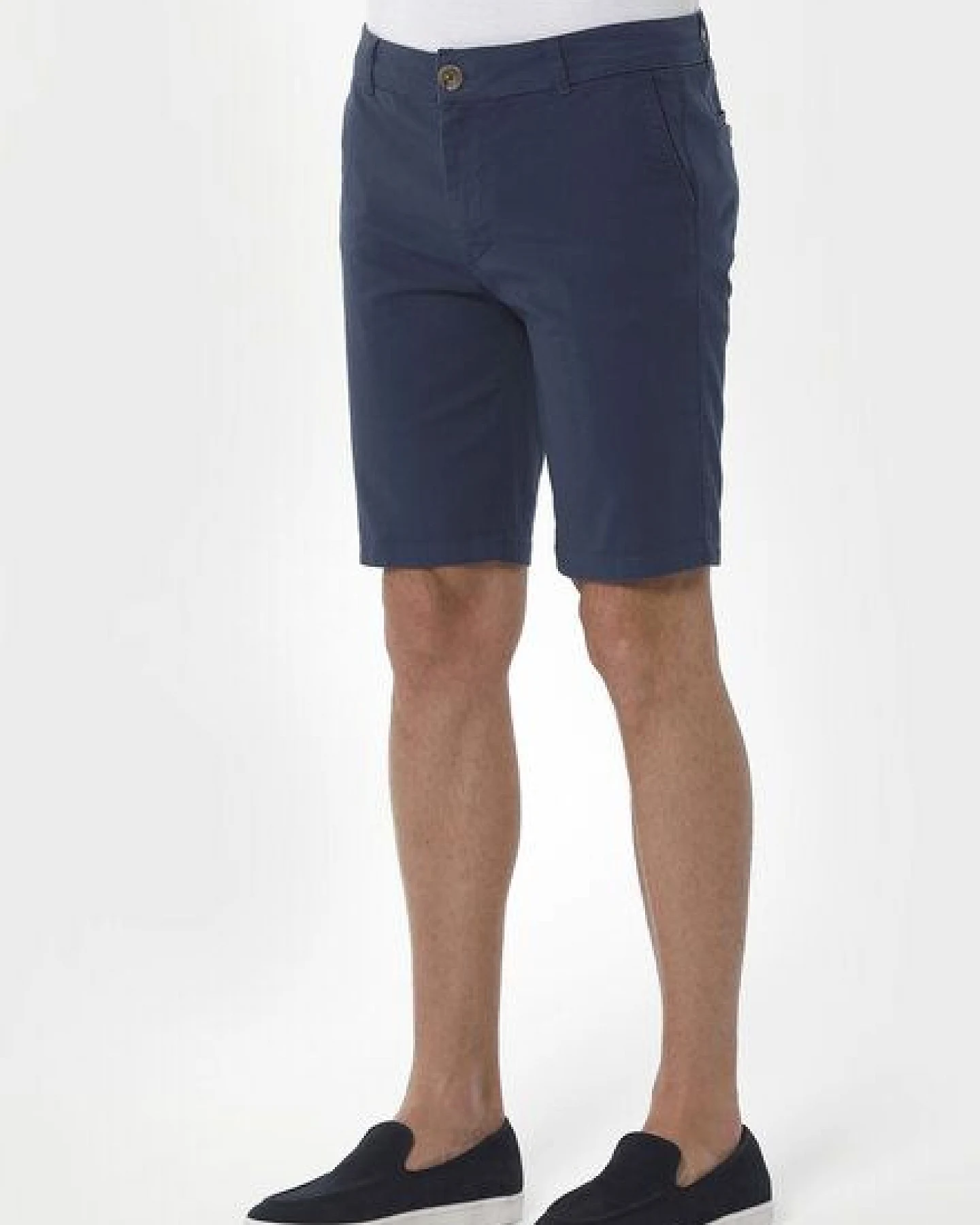 ORGANICATION Slim Chino-Shorts aus Bio-Baumwolle – Ansicht 3