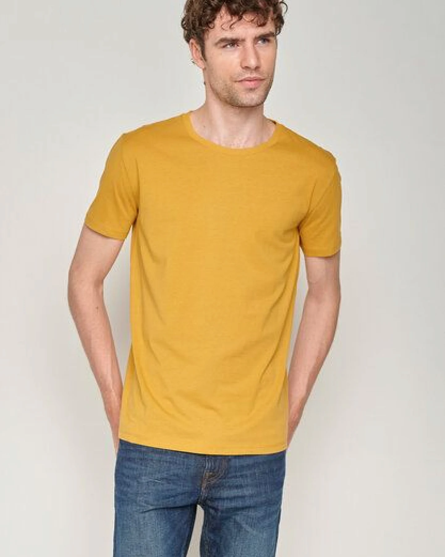 GREENBOMB Basic Guide - Sportliches T-Shirt aus Bio-Baumwolle / GOTS / Fair & Vegan – Ansicht 2