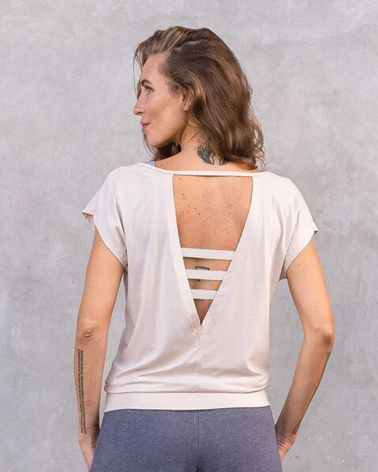 Jaya SMILLA Tencel - Damen - lockeres Shirt für Yoga und Freizeit aus Tencel-Baumwoll-Mix – Ansicht 2