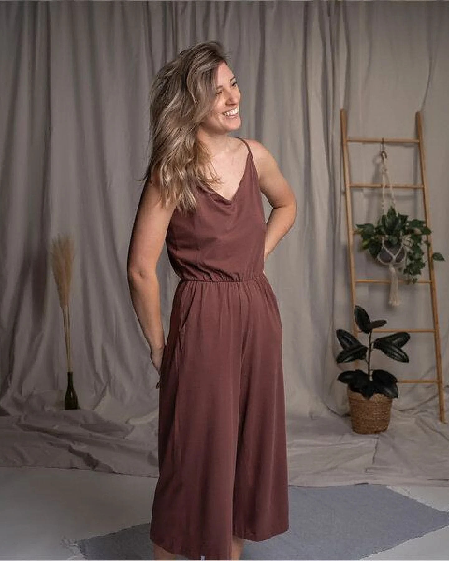 Vresh Clothing Velicity - Jumpsuit mit TENCEL (TM) Lyocell – Ansicht 3