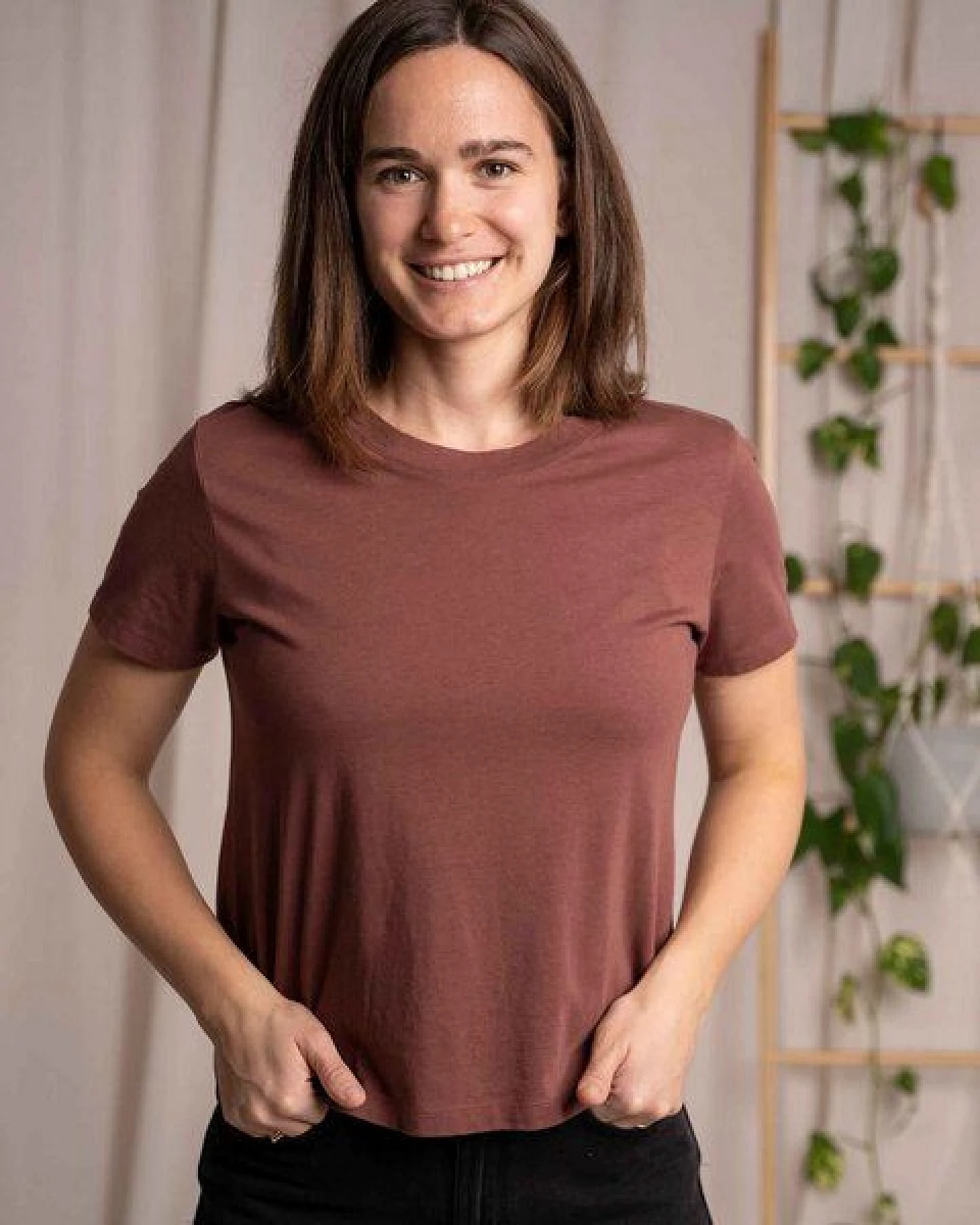 Vresh Clothing Veli - Crop T-Shirt mit TENCEL (TM) Lyocell – Ansicht 2
