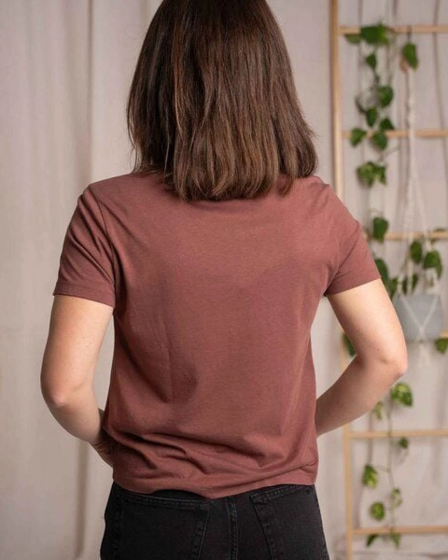 Vresh Clothing Veli - Crop T-Shirt mit TENCEL (TM) Lyocell – Ansicht 3