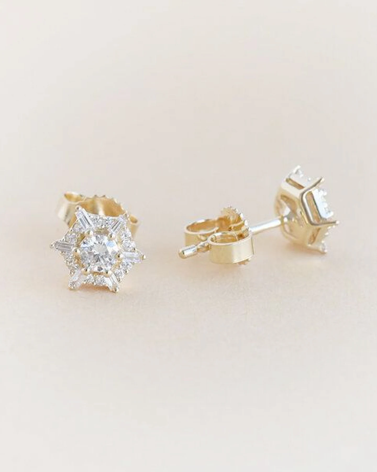 Eppi Ohrringe in Hexagonform mit Lab Grown Diamanten Shamil – Ansicht 2