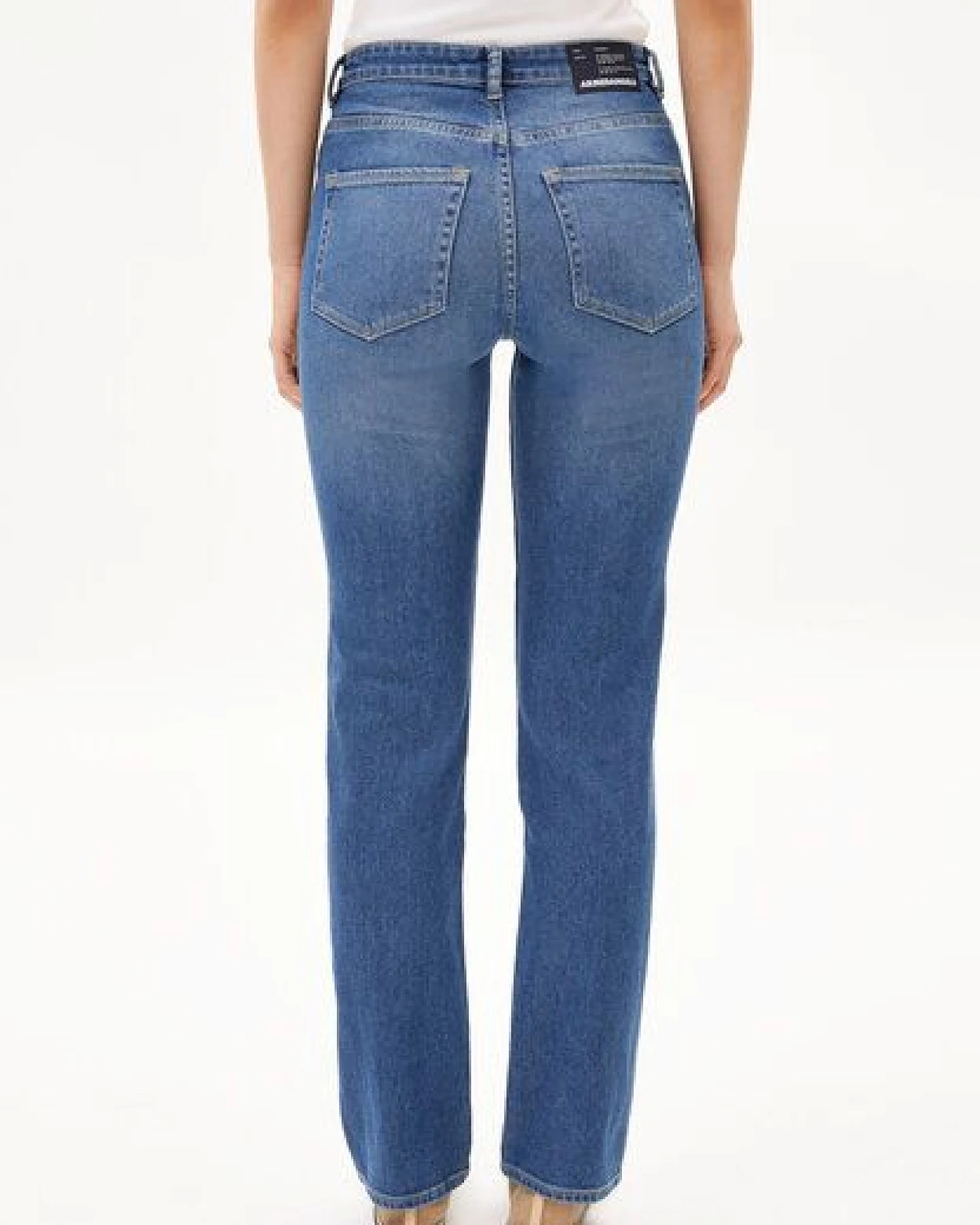 ARMEDANGELS CARENAA Damen Jeans Straight Leg Mid Waist Bio-Baumwoll Mix Comfort-Stretch – Ansicht 2