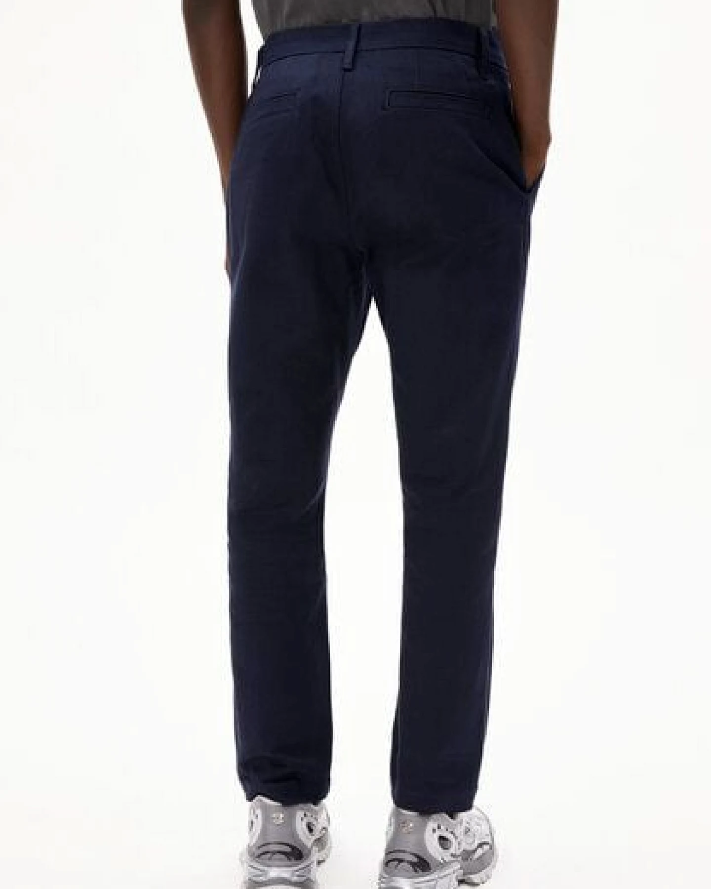 ARMEDANGELS ALVAARO PREMIUM - Herren Chino Hose aus Bio-Baumwoll Mix – Ansicht 2
