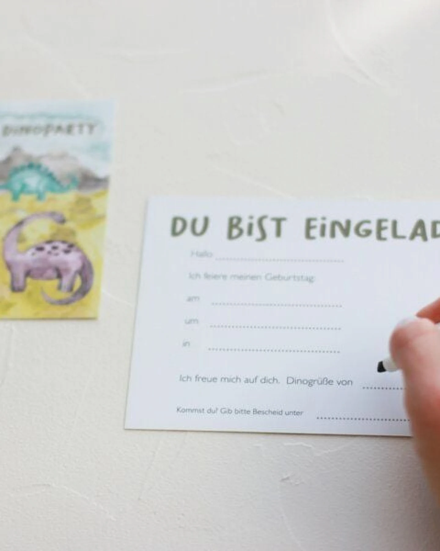 Fines Papeterie 5 Einladungen DINO * Kindergeburtstag * Einladungskarten Din A6 * Dinosaurier Party – Ansicht 4