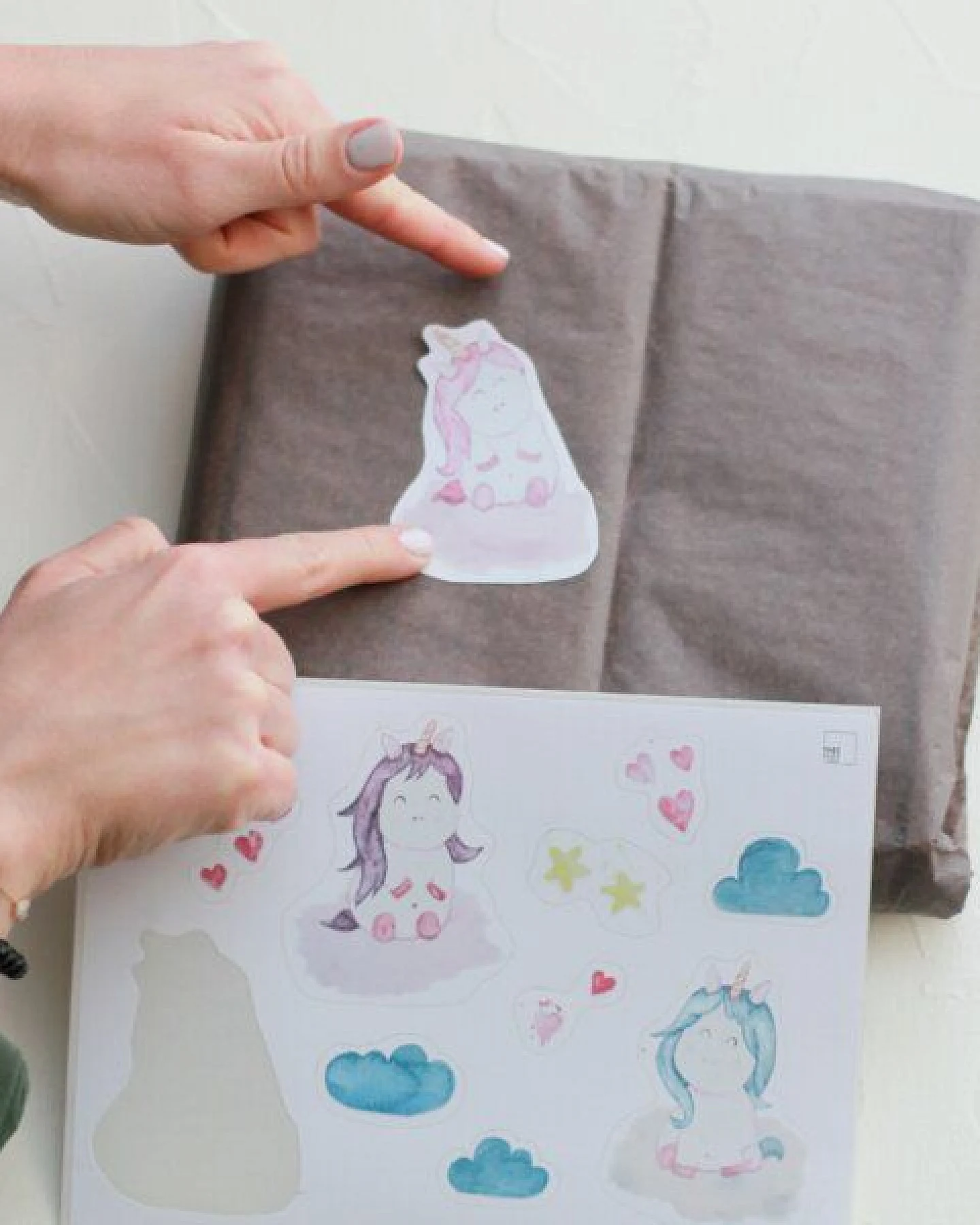Fines Papeterie Aufkleber 5er Set EINHORN für die Kindergeburtstags Party * Sticker für Kinder * Din A5 Bögen – Ansicht 3