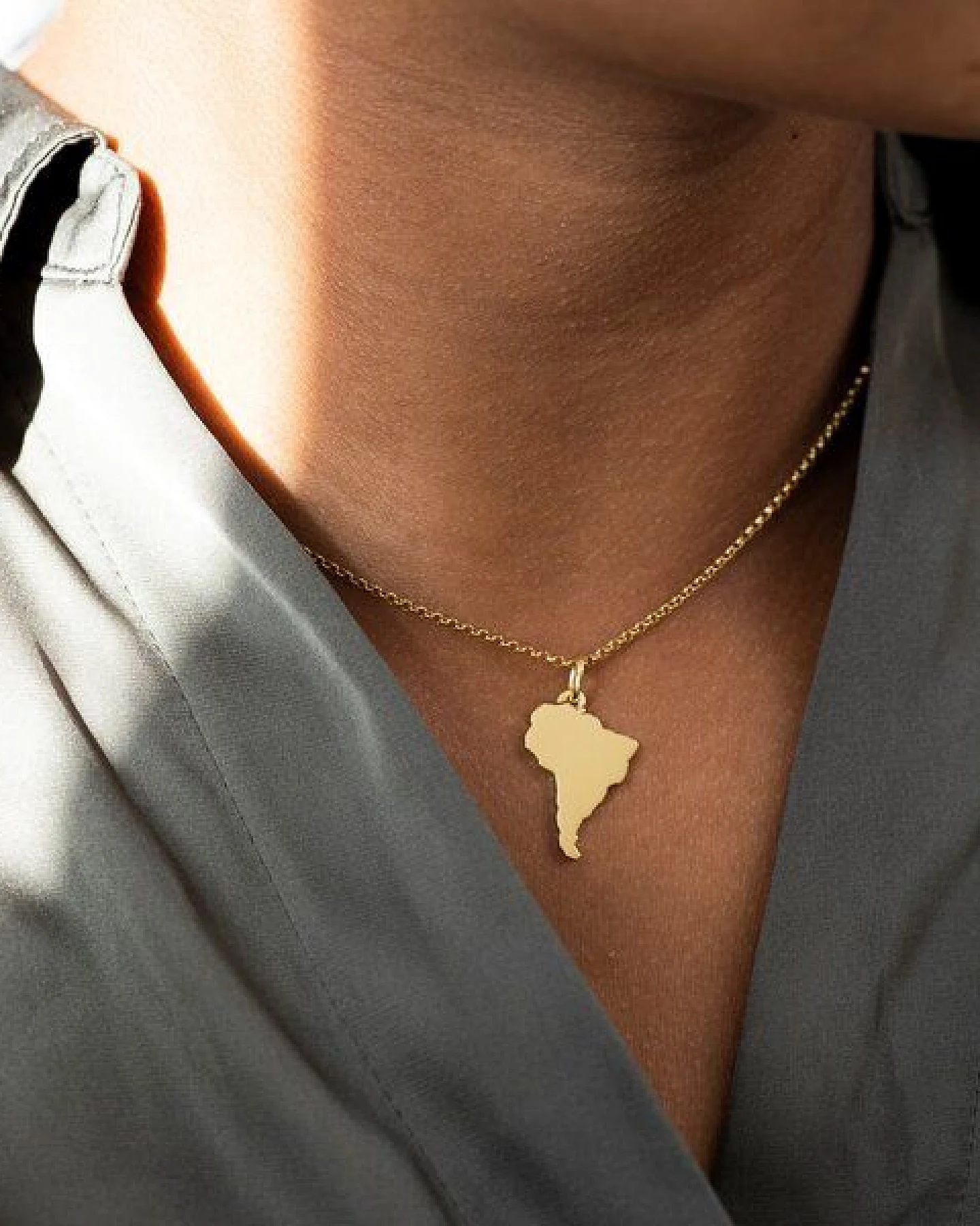MOANINA Kette Südamerika Kontinent - 925 Silber/18k Gold Vermeil - 3 Längen – Ansicht 2
