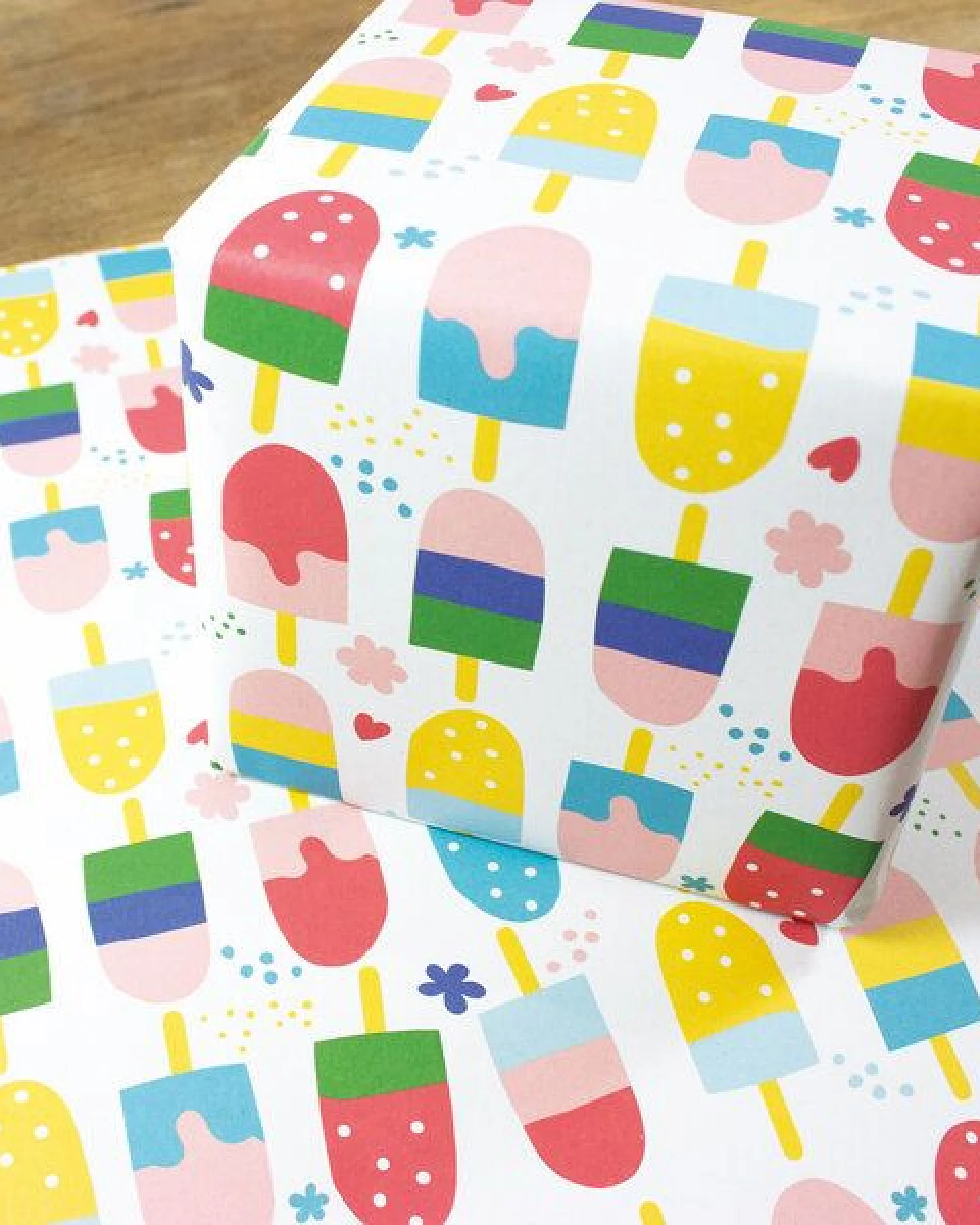 Bow & Hummingbird Geschenkpapier Ice Cream – Ansicht 2