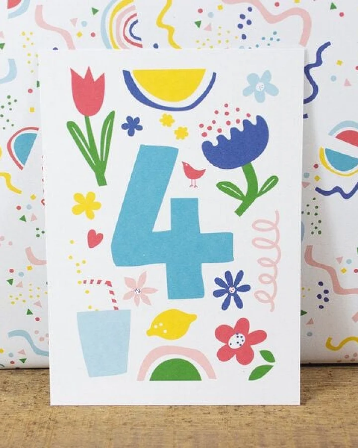 Bow & Hummingbird Postkarte Four/Vier