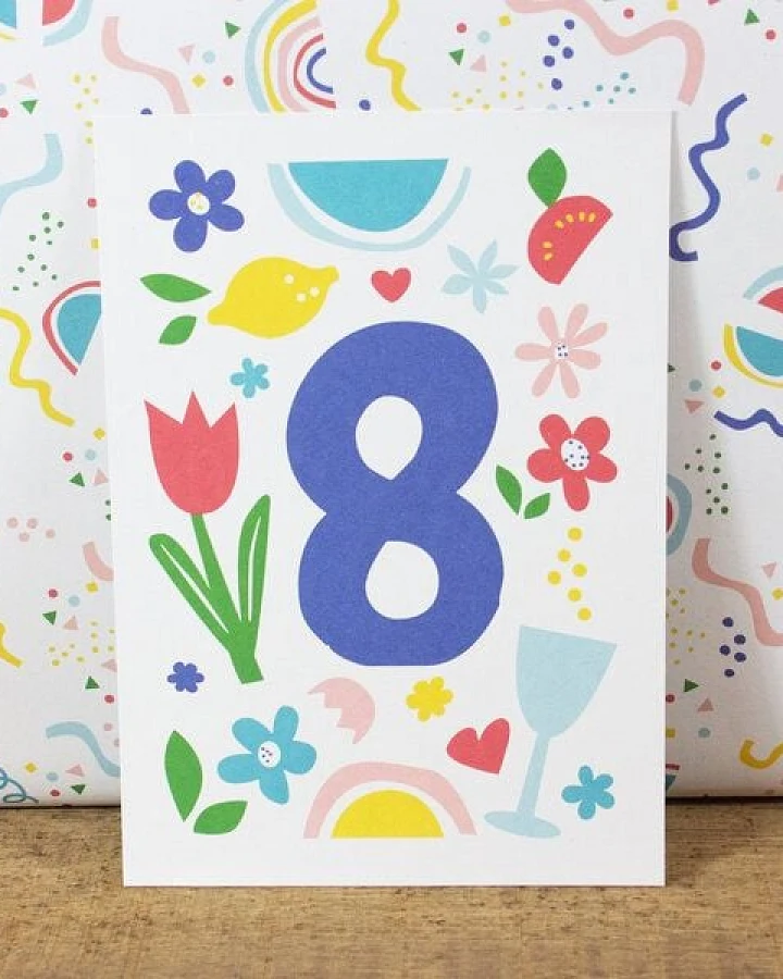 Bow & Hummingbird Postkarte Eight/Acht