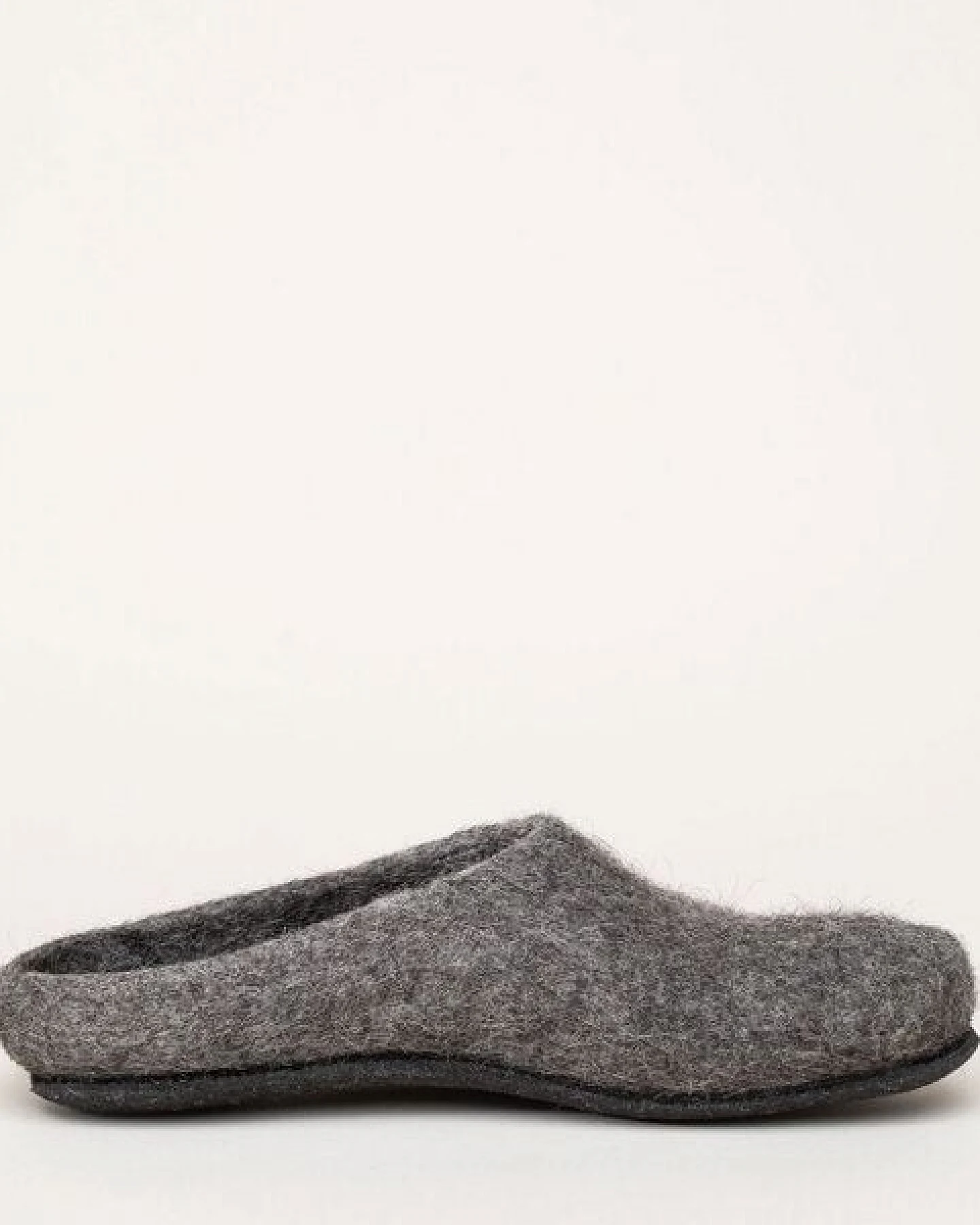 Magicfelt Gottstein naturbelassene ungefärbte Filzpantoffeln Hausschuhe – Ansicht 3
