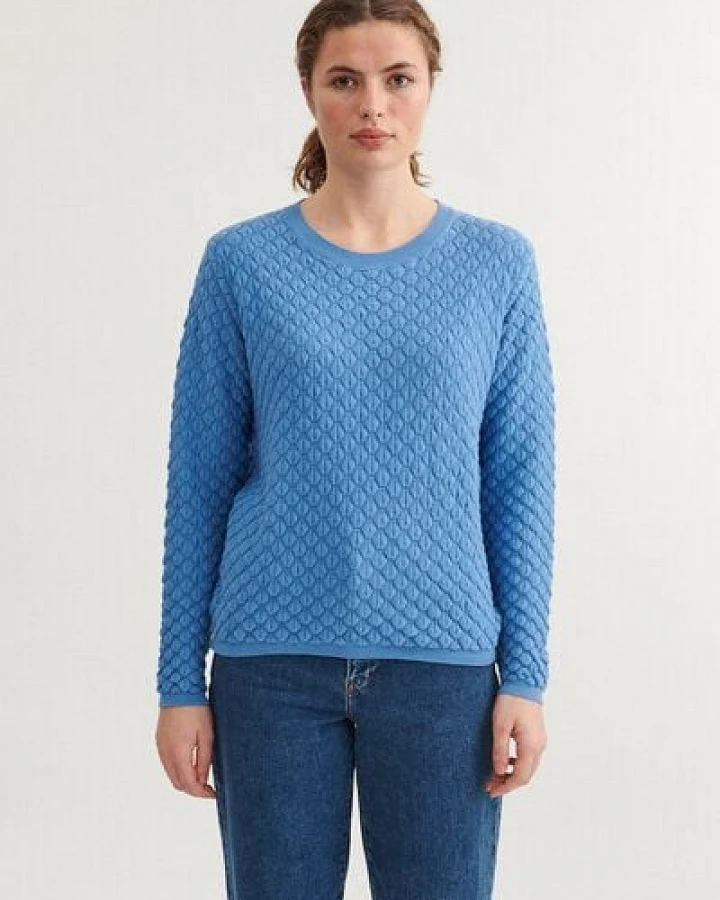 Blau
