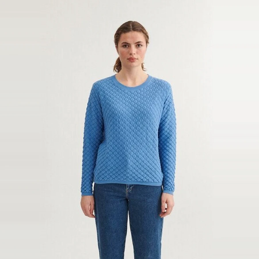 Blau