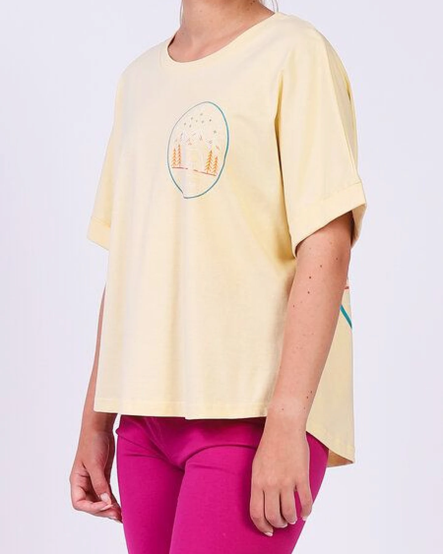 watapparel Oversize T-Shirt Frauen Never stop exploring – Ansicht 2