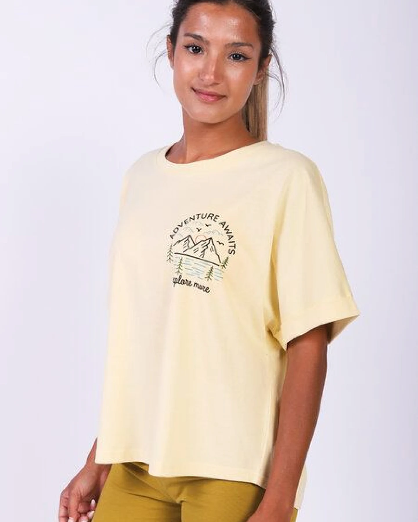 watapparel Oversize T-Shirt Frauen Adventure awaits – Ansicht 2