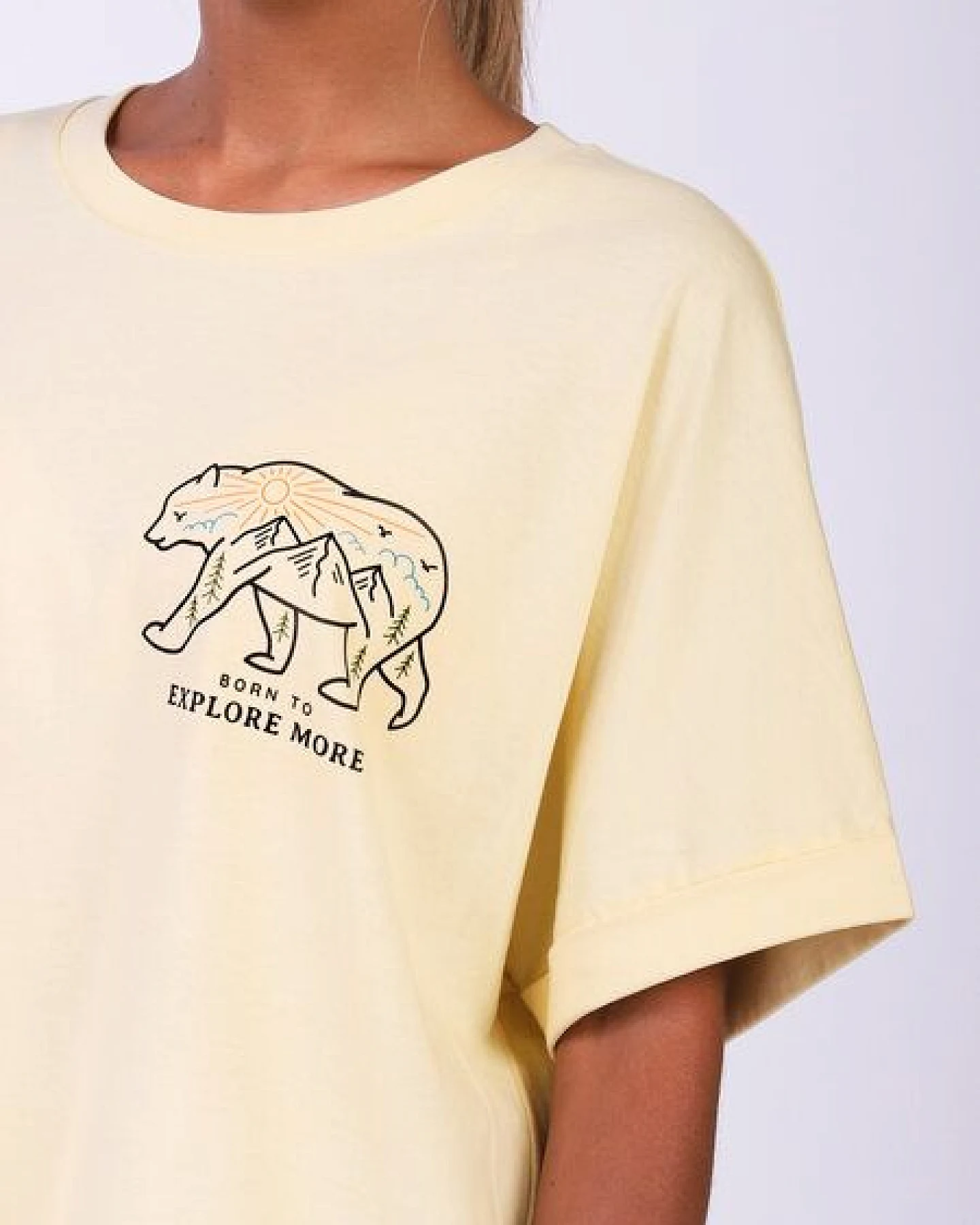 watapparel Oversize T-Shirt Frauen Born to explore more – Ansicht 2
